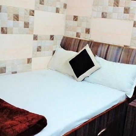 Ajanta Hotel 100 Mtrs Railway Station & 400 Mtrs Dargah Ajmer Luaran gambar