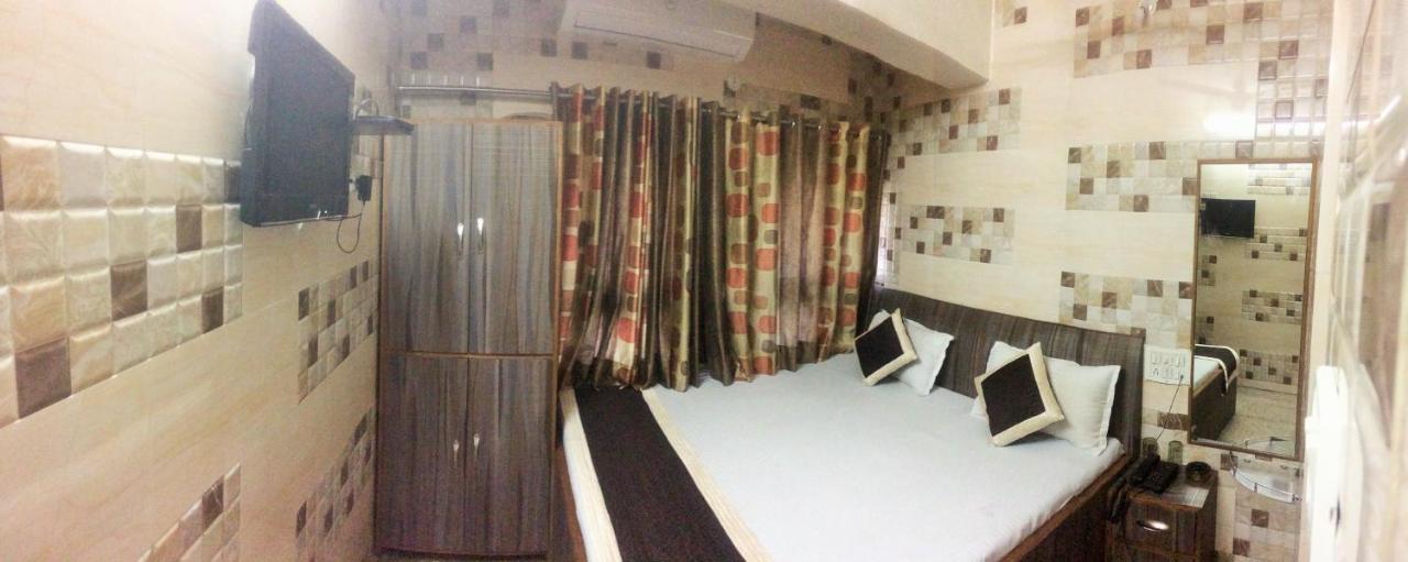 Ajanta Hotel 100 Mtrs Railway Station & 400 Mtrs Dargah Ajmer Luaran gambar